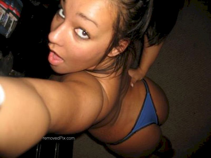 HOT Airbnb GIRL Discover Hidden Cameras In The Bedroom